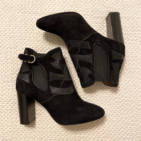 Leon Black Suede Ankle Boots