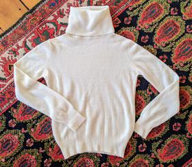 Vintage Wool/Angora Sweater