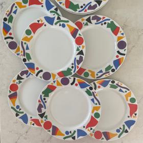 Set of 10 fun porcelain dinner plates