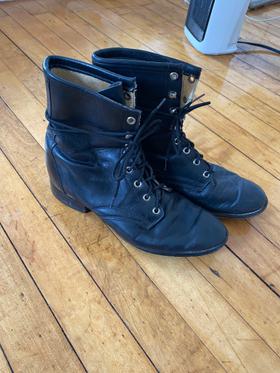 Lace up leather boot