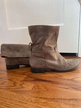 Tieg Midcalf Suede Flat Boots