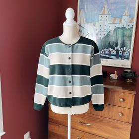 Boxy cropped stripe knit cardigan