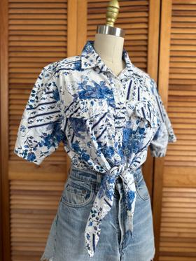 Cropped Tie-Front Blue Rose Print Blouse