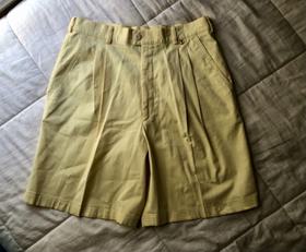 High waisted cotton pleat shorts