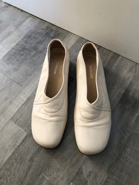 Cream leather slip on minimalist shoes