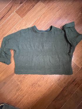 THE MID WEIGHT T SWEATER