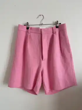 Pink William short