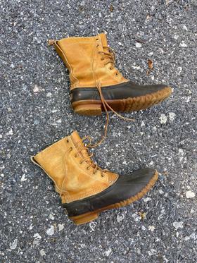Duck boots