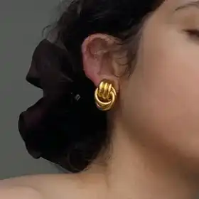 Gold Interlock Earrings