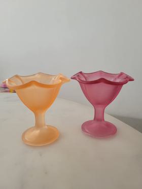 Pair of frosted Sundae Cups
