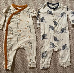 Set of two rompers 6-9m