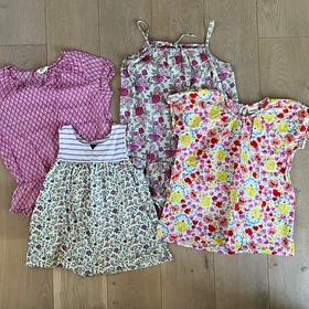 Lot of 4 Floral Cotton Tops