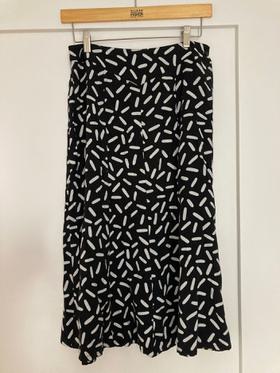 Black and White Patterned Midi Skirt