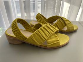 "The Candle" sandals