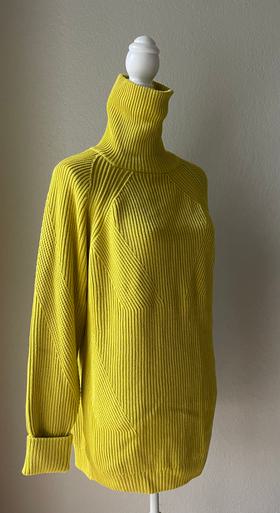 Henri Rollneck Sweater