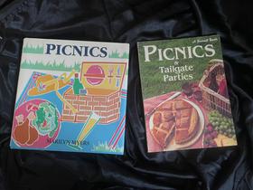 VTG Picnic Books