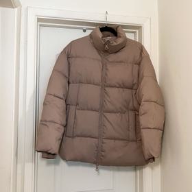 Classic puffer jacket limestone