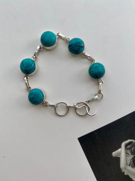 Vintage sterlsilver turquoise bracelet