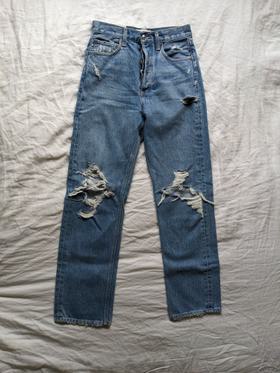 90s Fit Loose Fit Jeans