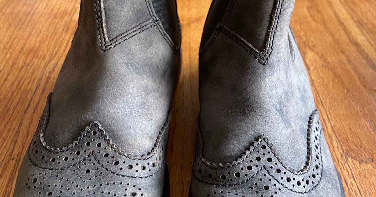 Blundstone 1472 brogue wingtip 550 boot 6 Used Noihsaf Bazaar