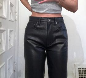 Recycled Leather 90s Pinch Waist Jean