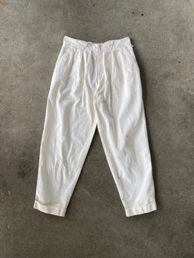 90s cream pleated trousers