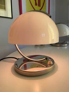 Space age plastic lamp (plus one free!)