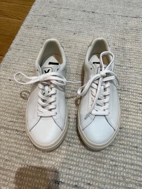 Womens Campo Leather Sneakers