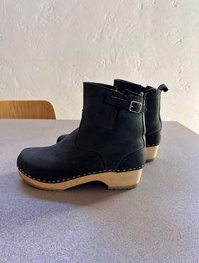 New York Low Boots