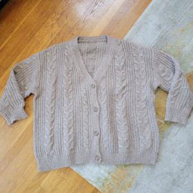 Cable Cocoon Cardigan in Sand