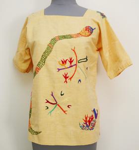 Vintage 70’s Hand Embroidered Top