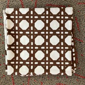 Square Tablecloth - Lattice Pattern