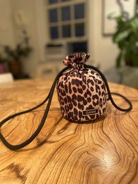 Recycled Satin Tech Drawstring Pouch