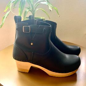 Black Leather Clog Boots