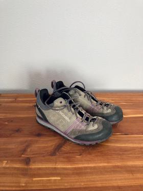 Approach/Hiking Shoes