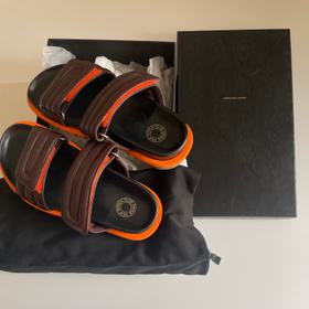 Chocolate orange padded velcro sandals