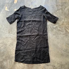 Black linen shift dress
