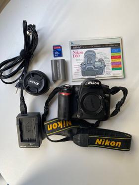 Nikon D80 Digital SLR camera