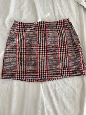 Women’s mini suit skirt