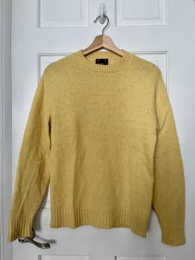 Butter yellow wool sweater