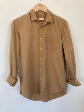 UK small label button down