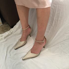 Champagne Satin pointy heels